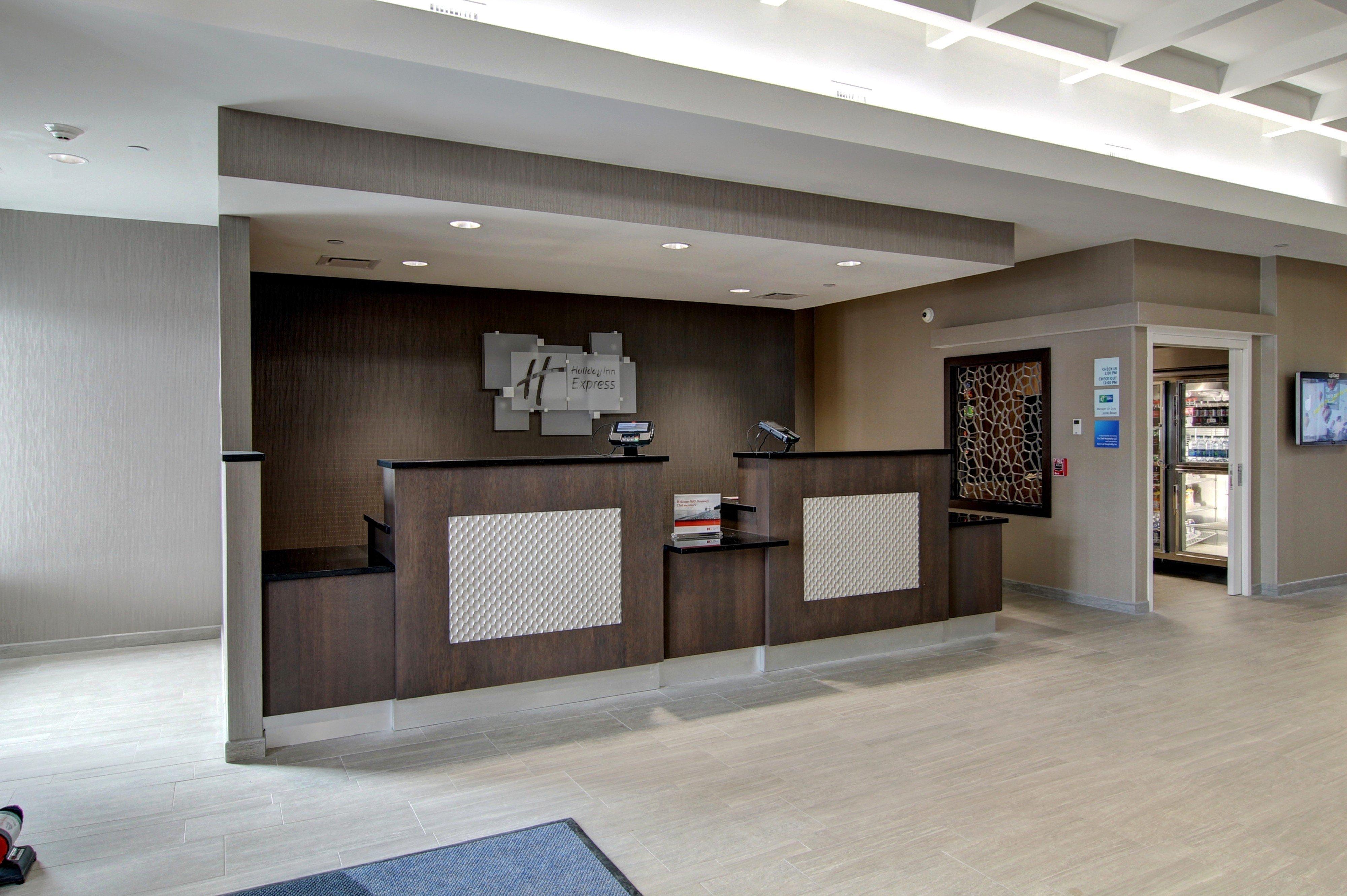 Holiday Inn Express Fargo Sw I94 Medical Center, An Ihg Hotel Εξωτερικό φωτογραφία